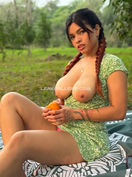 Wandapotts69 Exclusive Leaked Nude Onlyfans #1010283