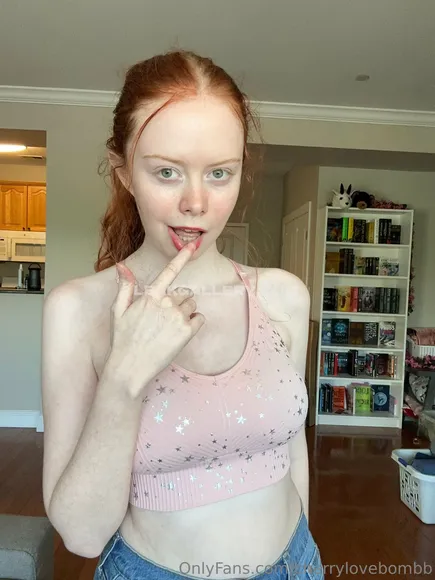 Cherrylovebombb Exclusive Leaked Nude Onlyfans #2077955