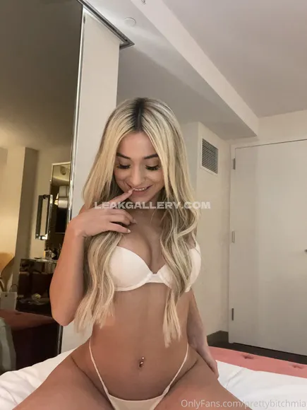 Prettybitchmia Exclusive Leaked Nude Onlyfans #1605337
