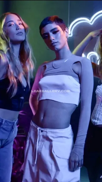 Dixiedamelio Exclusive Leaked Nude Onlyfans #2133384