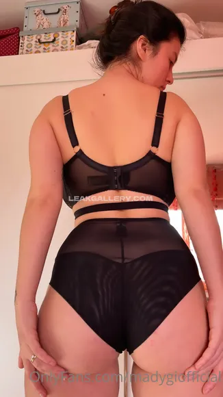Madygiofficial / madygioofficial Exclusive Leaked Nude Onlyfans #1709612