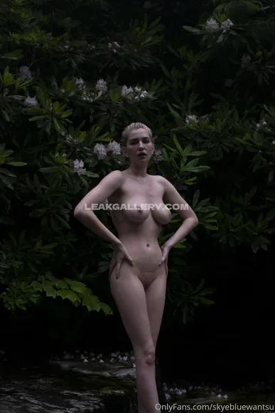 Skyebluewantsu Exclusive Leaked Nude Onlyfans #1800806