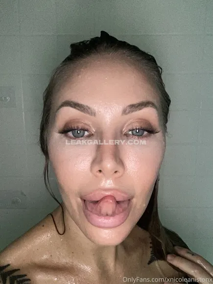 Xnicoleanistonx Exclusive Leaked Nude Onlyfans #1923655