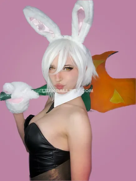 Missfloraberlin Exclusive Leaked Nude Onlyfans #2048793
