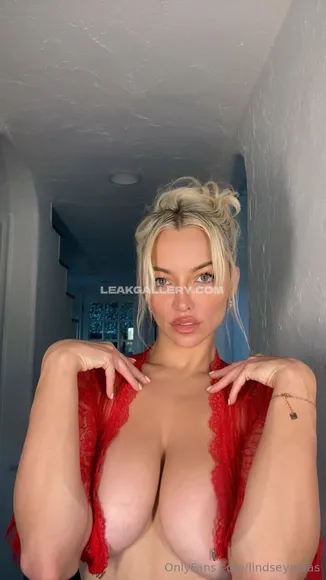 Lindseypelas Exclusive Leaked Nude Onlyfans #1794021