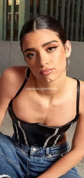 Dixiedamelio Exclusive Leaked Nude Onlyfans #2132618