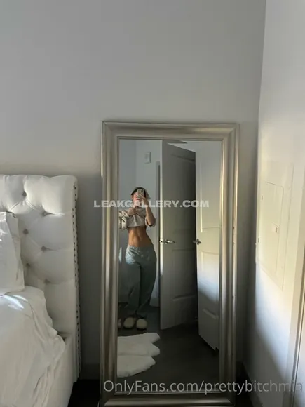 Prettybitchmia Exclusive Leaked Nude Onlyfans #1583260
