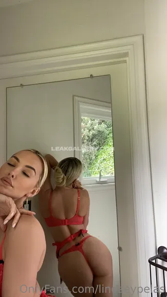 Lindseypelas Exclusive Leaked Nude Onlyfans #1793608