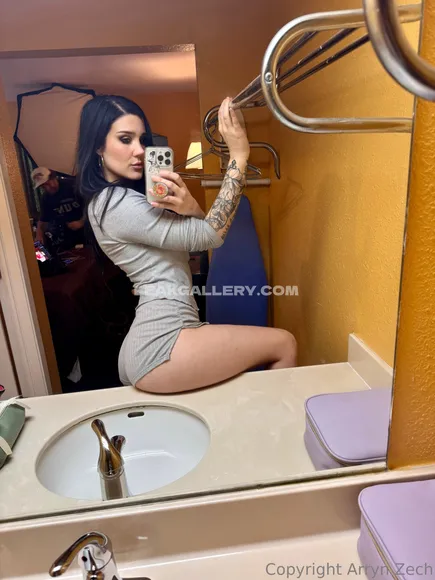 Arryn Exclusive Leaked Nude Onlyfans #755656