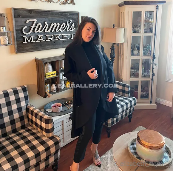 X_elizabeth_skylar_x Exclusive Leaked Nude Onlyfans #735683