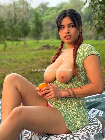 Wandapotts69 Exclusive Leaked Nude Onlyfans #1011805