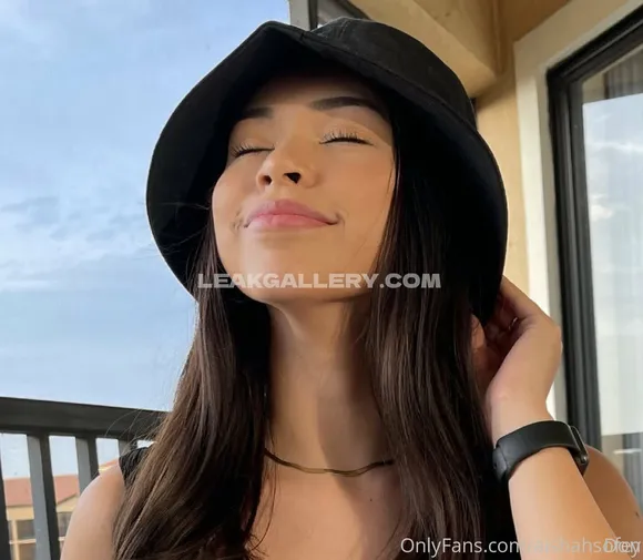 Kawaiisofey / aisahasofey / aishahsofey Exclusive Leaked Nude Onlyfans #1750907