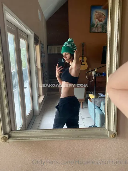 Hopelesssofrantic Exclusive Leaked Nude Onlyfans #1683494