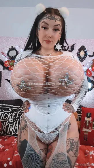 Lotteodditiesfree / lotteoddities Exclusive Leaked Nude Onlyfans #1127850