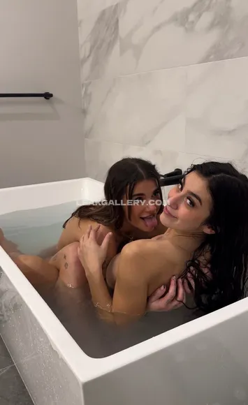 Arikytsya / ariktsya / arikytysa / dimelootony Exclusive Leaked Nude Onlyfans #1734143