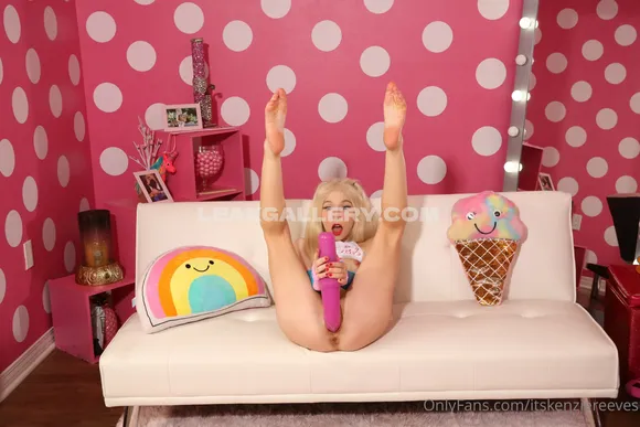 Kenziereevesxxx Exclusive Leaked Nude Onlyfans #2070028