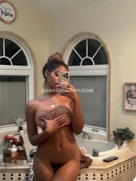 Princesshelayna Exclusive Leaked Nude Onlyfans #1944909