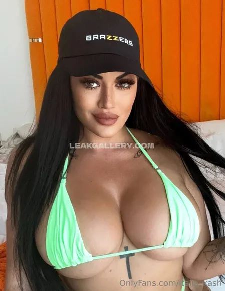 Italia_kash Exclusive Leaked Nude Onlyfans #1941145