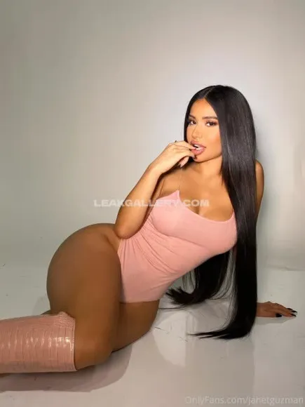 Janetguzman Exclusive Leaked Nude Onlyfans #950566