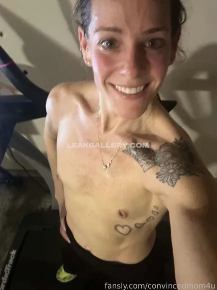 Convincedmom4u / convincedmom4ufree Exclusive Leaked Nude Onlyfans #729750