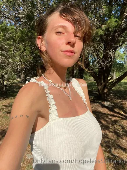 Hopelesssofrantic Exclusive Leaked Nude Onlyfans #1696684