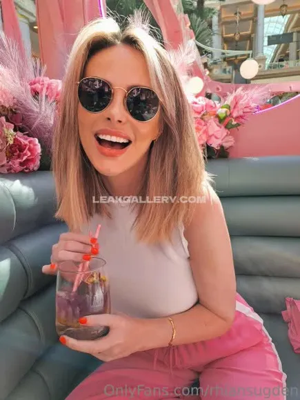 Rhiansugden Exclusive Leaked Nude Onlyfans #2063163