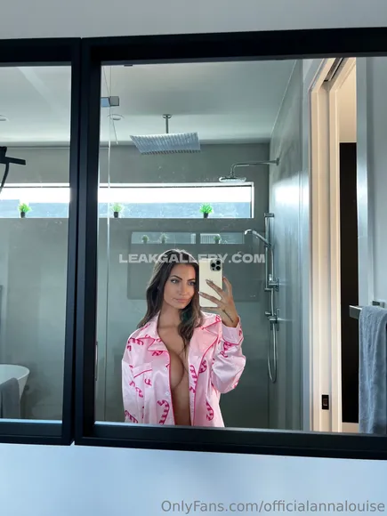 Annalouieaustin Exclusive Leaked Nude Onlyfans #779504