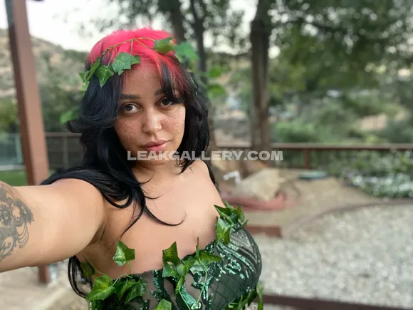 Empemb Exclusive Leaked Nude Onlyfans #1816996