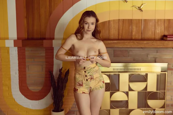 Theemilybloom Exclusive Leaked Nude Onlyfans #1994515