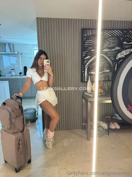 Angievarona Exclusive Leaked Nude Onlyfans #1771659