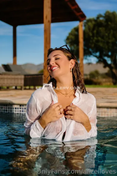 Aliceiloves Exclusive Leaked Nude Onlyfans #2042572