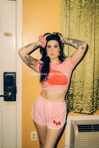 Arryn Exclusive Leaked Nude Onlyfans #755627