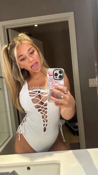 Breckie / breckiehill Exclusive Leaked Nude Onlyfans #2490434