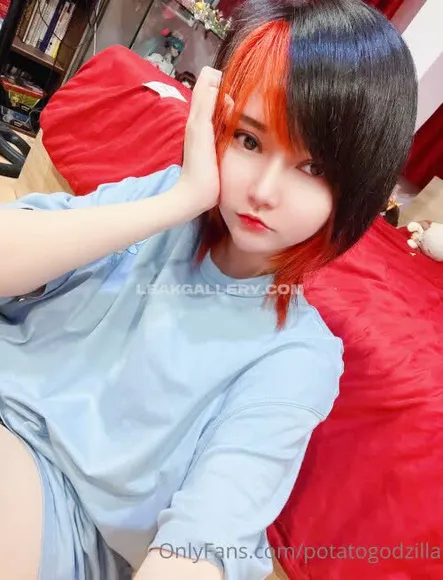 Potatogodzilla Exclusive Leaked Nude Onlyfans #1895112