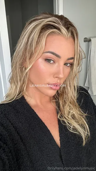 Jadelynmusic Exclusive Leaked Nude Onlyfans #1613619