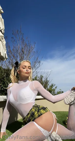 Lindseypelas Exclusive Leaked Nude Onlyfans #1796866