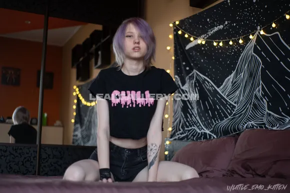 Littleemokitten Exclusive Leaked Nude Onlyfans #2170587