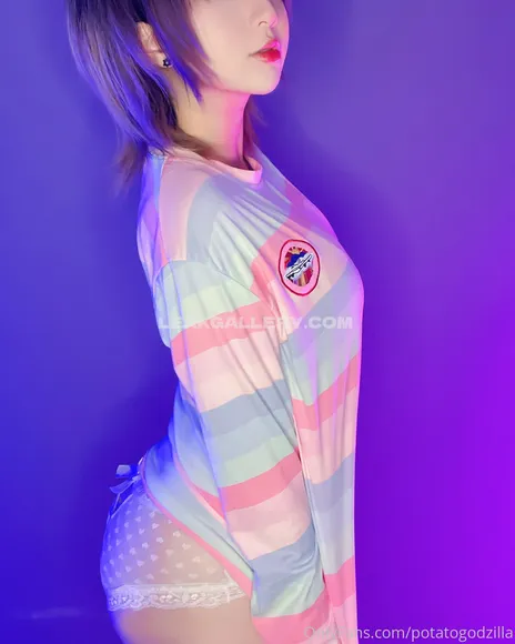 Potatogodzilla Exclusive Leaked Nude Onlyfans #1907973