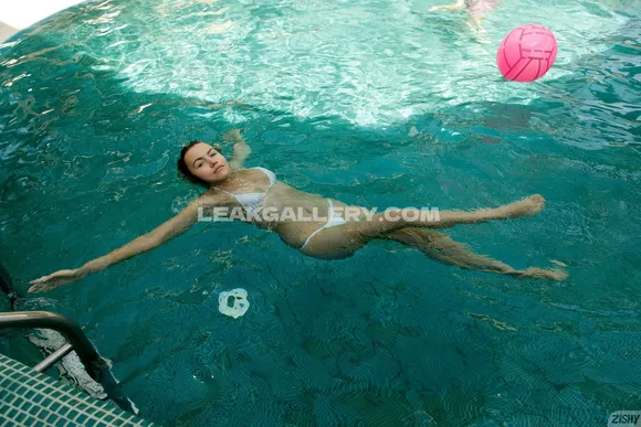 Nicolerosses / nicole_model Exclusive Leaked Nude Onlyfans #1898302