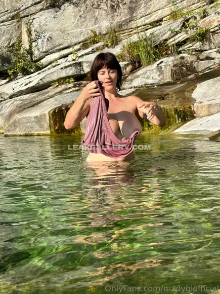 Madygiofficial / madygioofficial Exclusive Leaked Nude Onlyfans #1722225