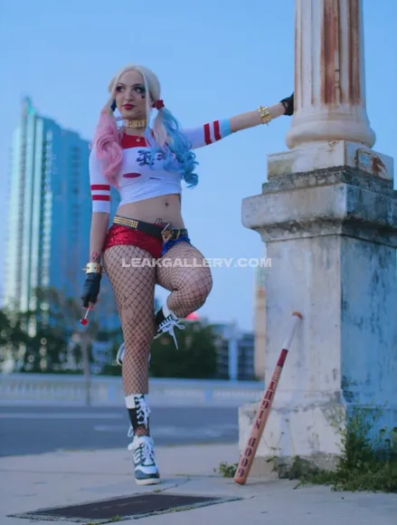 Missfloraberlin Exclusive Leaked Nude Onlyfans #2079914