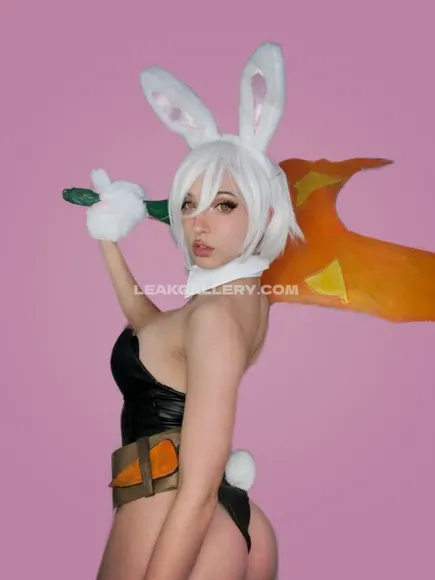 Missfloraberlin Exclusive Leaked Nude Onlyfans #2059113