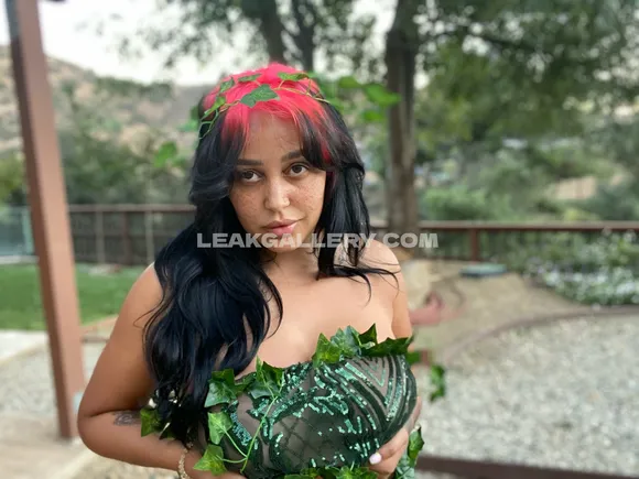 Empemb Exclusive Leaked Nude Onlyfans #1804607