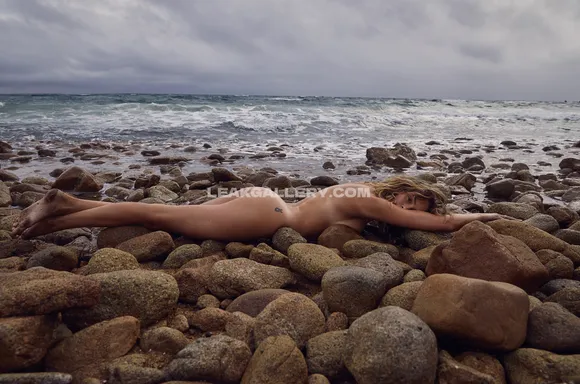 Natalieroush / itsnatalieroush / natalierousch / natlieroush Exclusive Leaked Nude Onlyfans #2652509