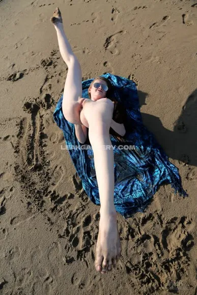 Theemilybloom Exclusive Leaked Nude Onlyfans #2011563