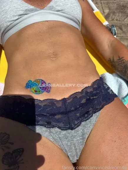Convincedmom4u / convincedmom4ufree Exclusive Leaked Nude Onlyfans #729500
