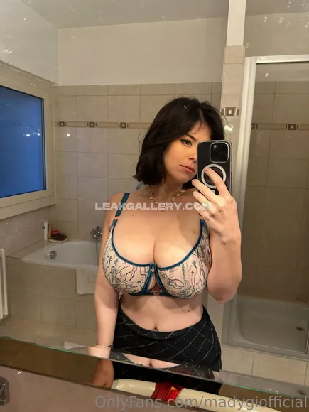 Madygiofficial / madygioofficial Exclusive Leaked Nude Onlyfans #1710687