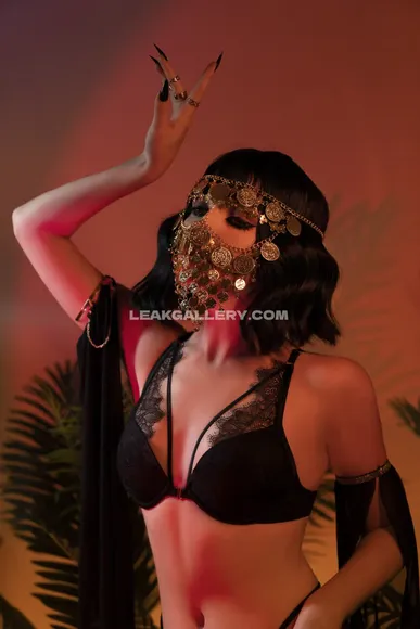 Olyashaa_official Exclusive Leaked Nude Onlyfans #975091