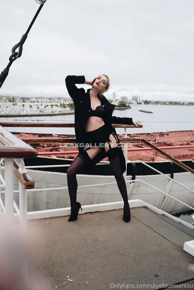 Skyebluewantsu Exclusive Leaked Nude Onlyfans #1796085