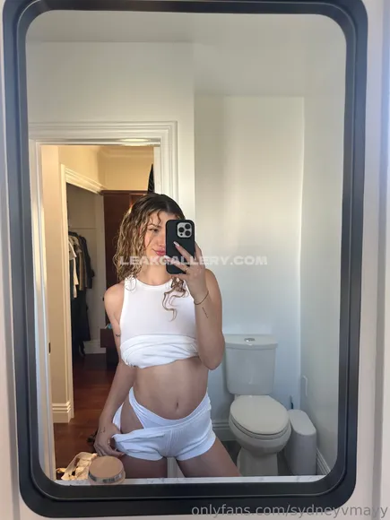 Sydneymay / sydneyvmay / sydneyy Exclusive Leaked Nude Onlyfans #2138201